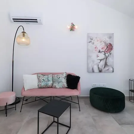 Fiorino Apartment *