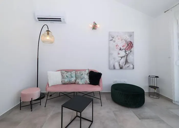 Fiorino Apartment *